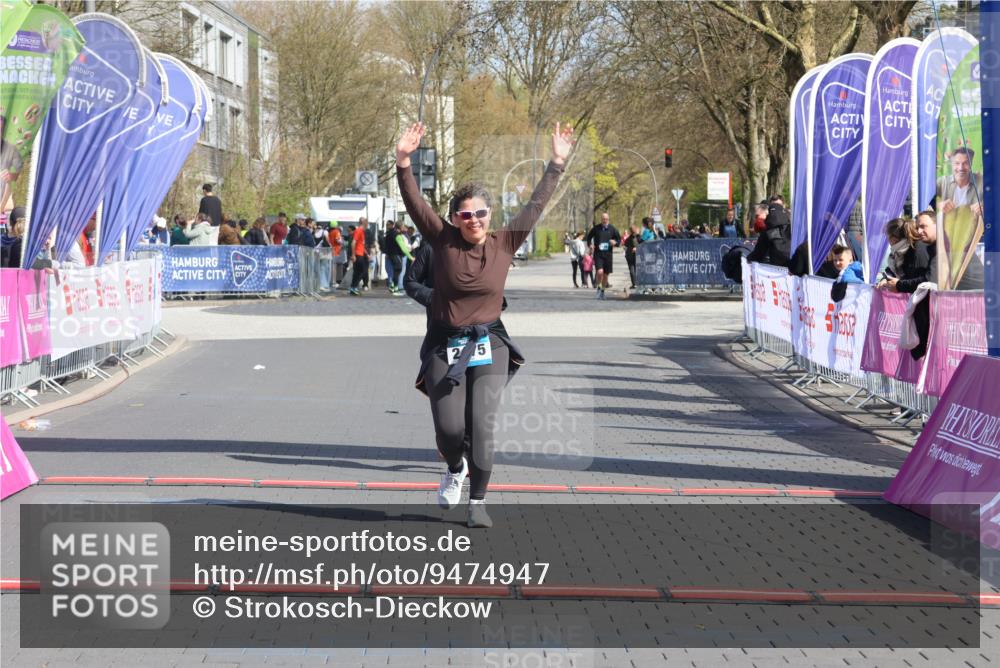 12.04.2026 - 45. Internationalen Wilhelmsburger Insellauf Strokosch-Dieckow http://msf.ph/oto/9474947 12.04.2026 11:31:39 Ziel 2475, 2279 meine-sportfotos.de