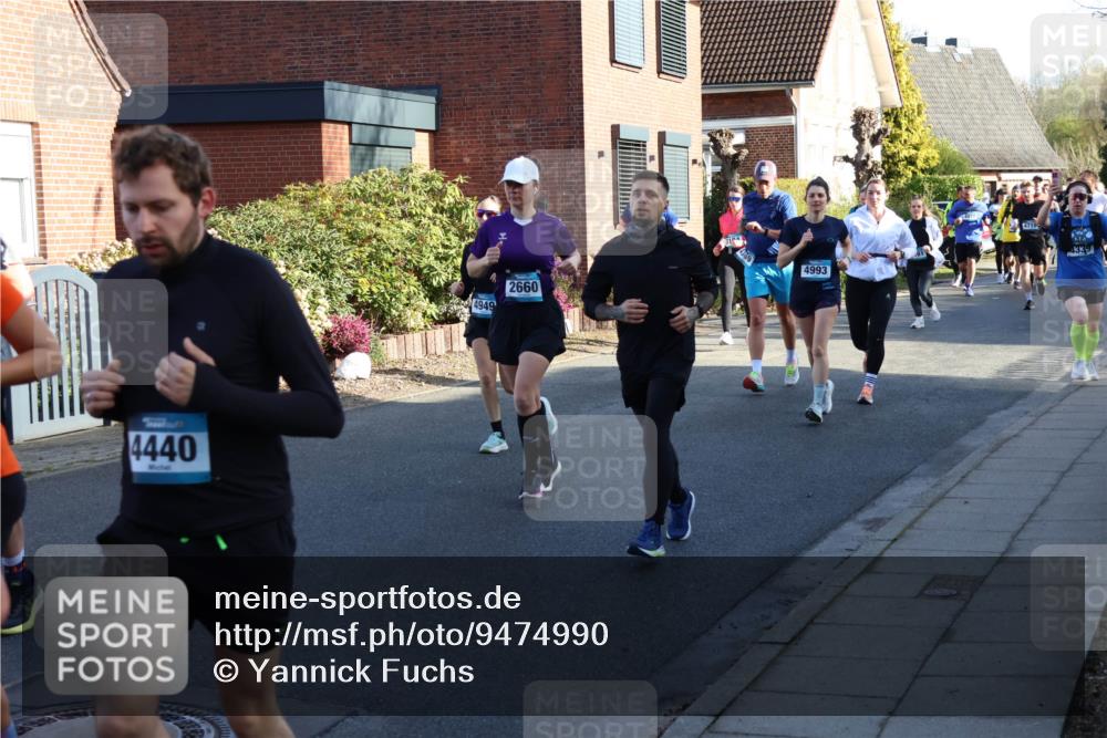12.04.2026 - 45. Internationalen Wilhelmsburger Insellauf Yannick Fuchs http://msf.ph/oto/9474990 12.04.2026 09:00:56 Laufen 4440, 4949, 2660, 4993, 4711, 4339 meine-sportfotos.de