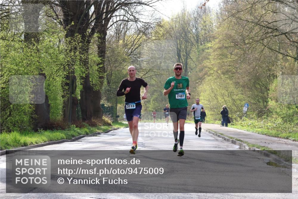 12.04.2026 - 45. Internationalen Wilhelmsburger Insellauf Yannick Fuchs http://msf.ph/oto/9475009 12.04.2026 10:07:49 Laufen 3113, 2487 meine-sportfotos.de