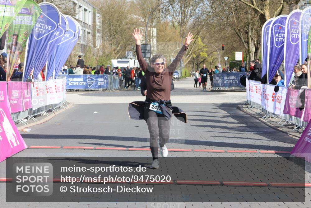 12.04.2026 - 45. Internationalen Wilhelmsburger Insellauf Strokosch-Dieckow http://msf.ph/oto/9475020 12.04.2026 11:31:40 Ziel 2475, 2279 meine-sportfotos.de