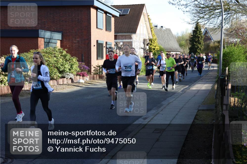 12.04.2026 - 45. Internationalen Wilhelmsburger Insellauf Yannick Fuchs http://msf.ph/oto/9475050 12.04.2026 09:01:02 Laufen 23, 4081, 4710, 4071, 4069, 5805, 4711 meine-sportfotos.de