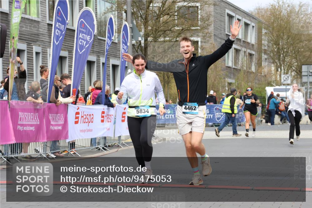 12.04.2026 - 45. Internationalen Wilhelmsburger Insellauf Strokosch-Dieckow http://msf.ph/oto/9475053 12.04.2026 13:32:42 Ziel 2339, 4462 meine-sportfotos.de