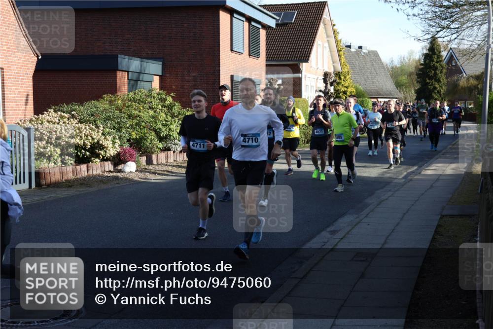 12.04.2026 - 45. Internationalen Wilhelmsburger Insellauf Yannick Fuchs http://msf.ph/oto/9475060 12.04.2026 09:01:03 Laufen 4711, 4476, 52, 4071, 4710, 5805, 4174, 3724 meine-sportfotos.de