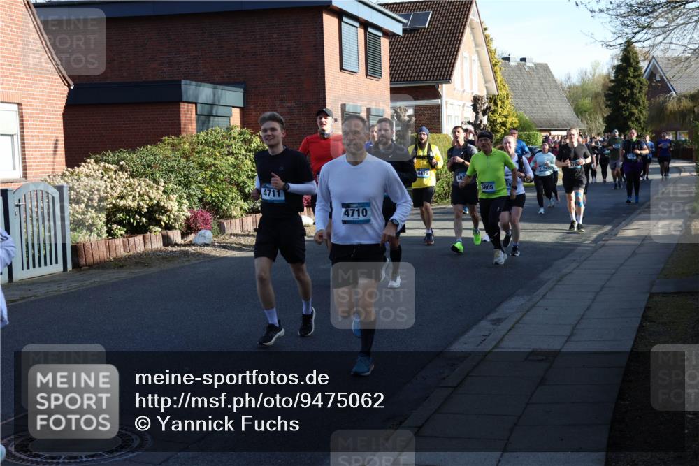 12.04.2026 - 45. Internationalen Wilhelmsburger Insellauf Yannick Fuchs http://msf.ph/oto/9475062 12.04.2026 09:01:03 Laufen 4711, 4710, 4476, 407, 5805, 100 meine-sportfotos.de