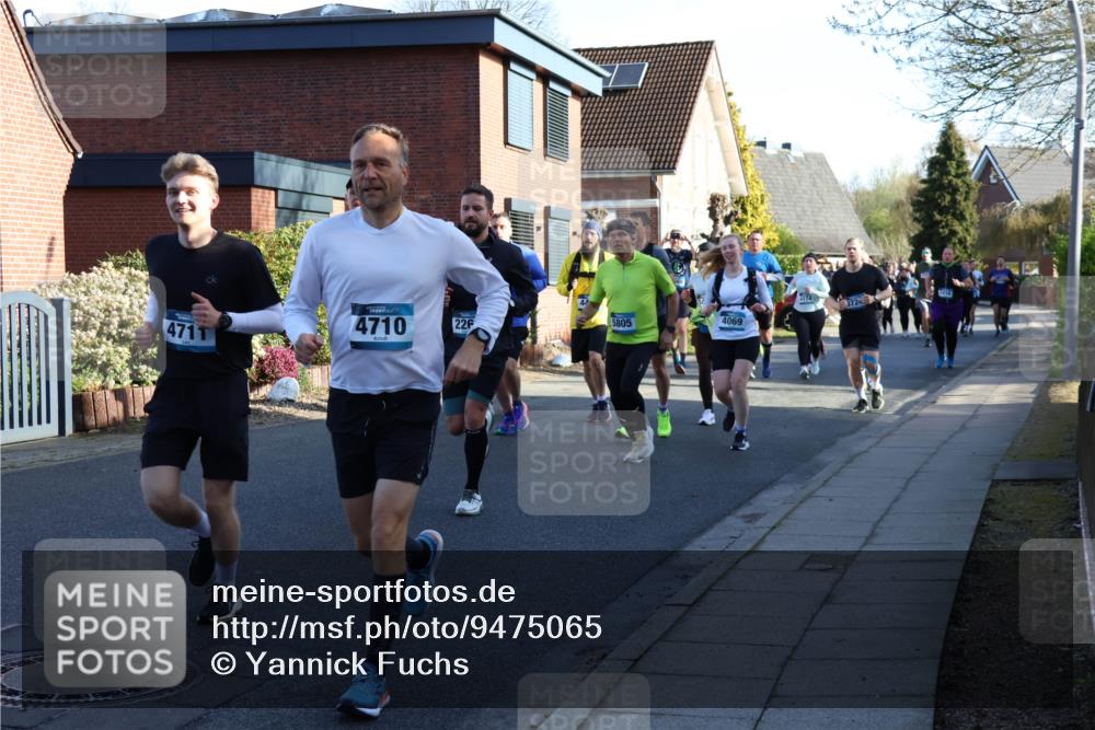 12.04.2026 - 45. Internationalen Wilhelmsburger Insellauf Yannick Fuchs http://msf.ph/oto/9475065 12.04.2026 09:01:04 Laufen 4711, 4710, 226, 4069, 5805 meine-sportfotos.de