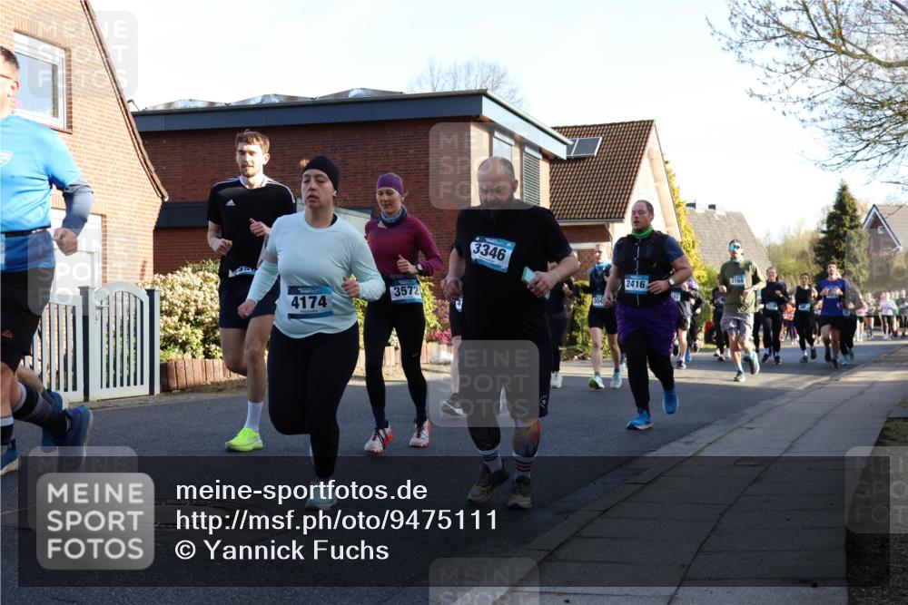 12.04.2026 - 45. Internationalen Wilhelmsburger Insellauf Yannick Fuchs http://msf.ph/oto/9475111 12.04.2026 09:01:09 Laufen 4174, 3572, 3346, 2416, 2164 meine-sportfotos.de