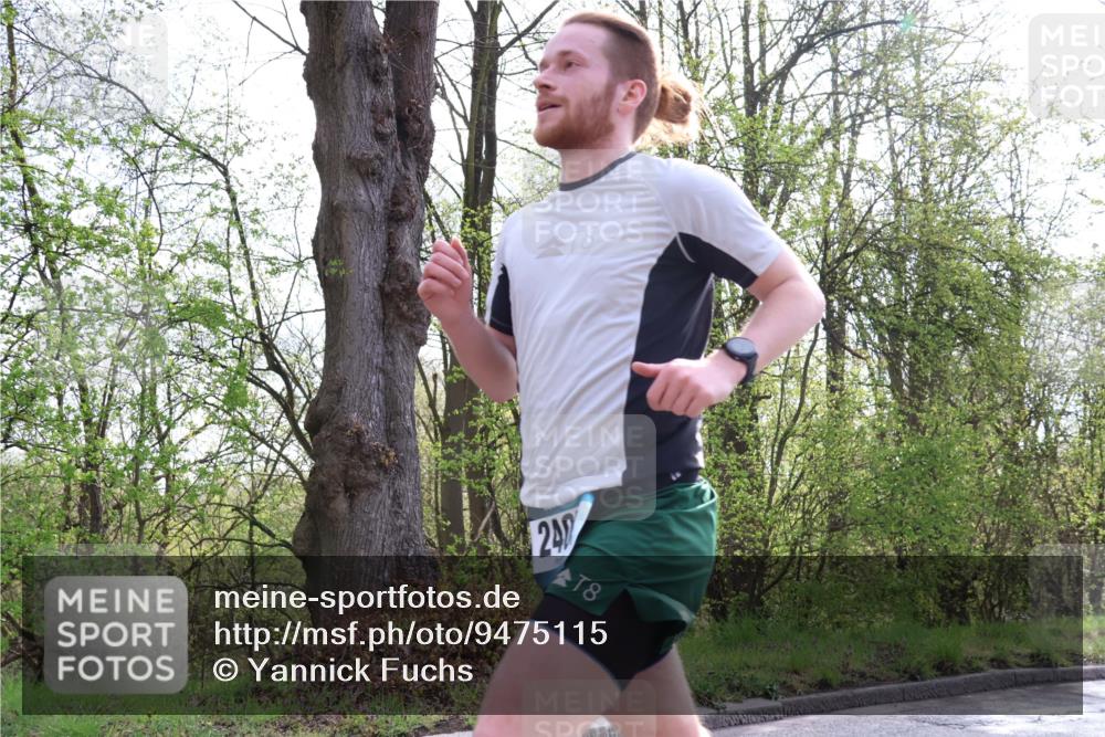 12.04.2026 - 45. Internationalen Wilhelmsburger Insellauf Yannick Fuchs http://msf.ph/oto/9475115 12.04.2026 10:07:59 Laufen 240, 8 meine-sportfotos.de