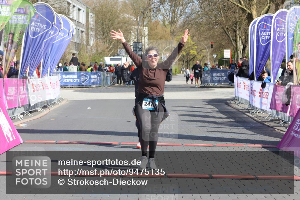 12.04.2026 - 45. Internationalen Wilhelmsburger Insellauf Strokosch-Dieckow http://msf.ph/oto/9475135 12.04.2026 11:31:40 Ziel 2475, 2279 meine-sportfotos.de