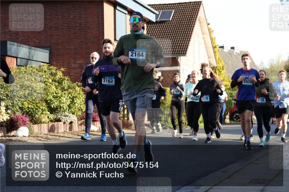 12.04.2026 - 45. Internationalen Wilhelmsburger Insellauf Yannick Fuchs http://msf.ph/oto/9475154 12.04.2026 09:01:13 Laufen 55, 2162, 2164, 2767, 2590, 2576, 2823, 3725, 413 meine-sportfotos.de