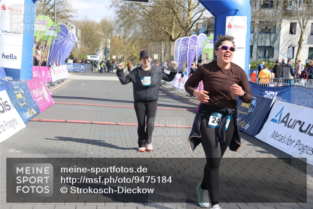 12.04.2026 - 45. Internationalen Wilhelmsburger Insellauf Strokosch-Dieckow http://msf.ph/oto/9475184 12.04.2026 11:31:43 Ziel 2475, 2279 meine-sportfotos.de