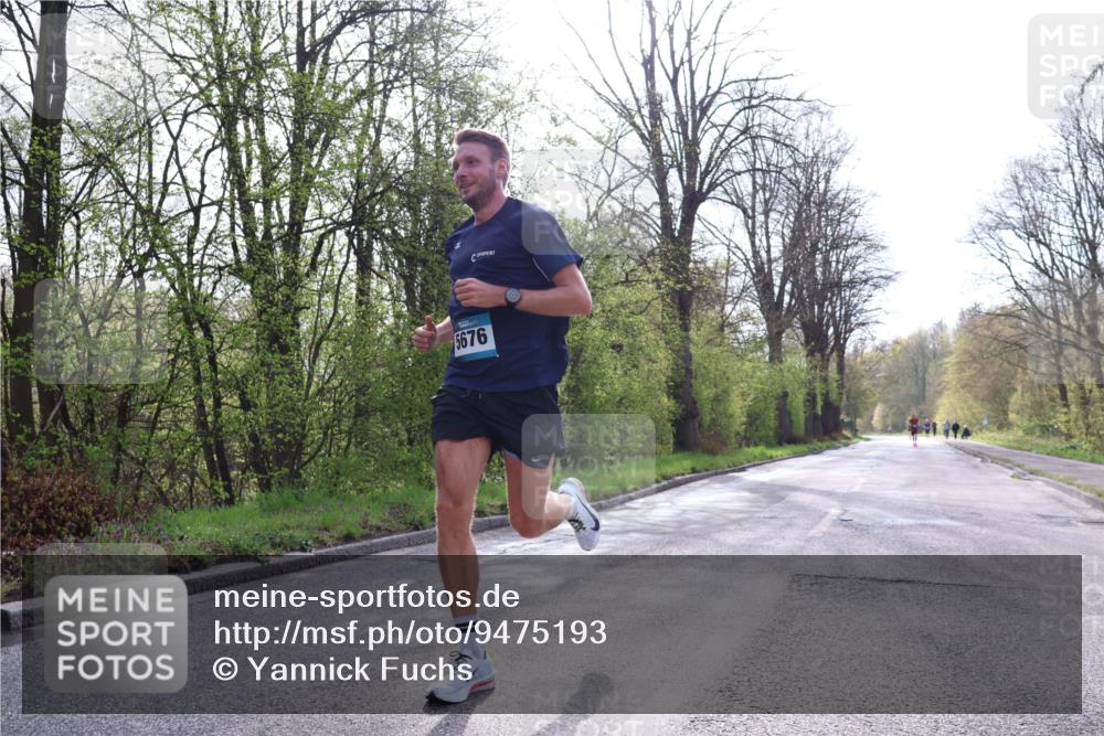12.04.2026 - 45. Internationalen Wilhelmsburger Insellauf Yannick Fuchs http://msf.ph/oto/9475193 12.04.2026 10:08:10 Laufen 5676 meine-sportfotos.de
