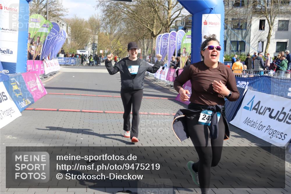 12.04.2026 - 45. Internationalen Wilhelmsburger Insellauf Strokosch-Dieckow http://msf.ph/oto/9475219 12.04.2026 11:31:43 Ziel 2475, 2279 meine-sportfotos.de