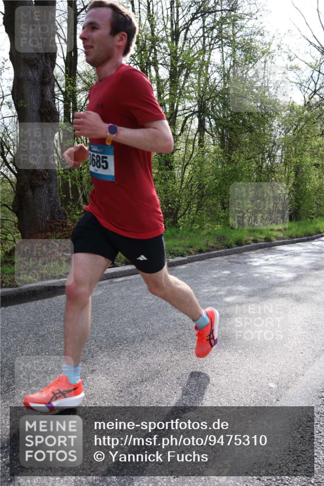 12.04.2026 - 45. Internationalen Wilhelmsburger Insellauf Yannick Fuchs http://msf.ph/oto/9475310 12.04.2026 10:08:22 Laufen 685 meine-sportfotos.de