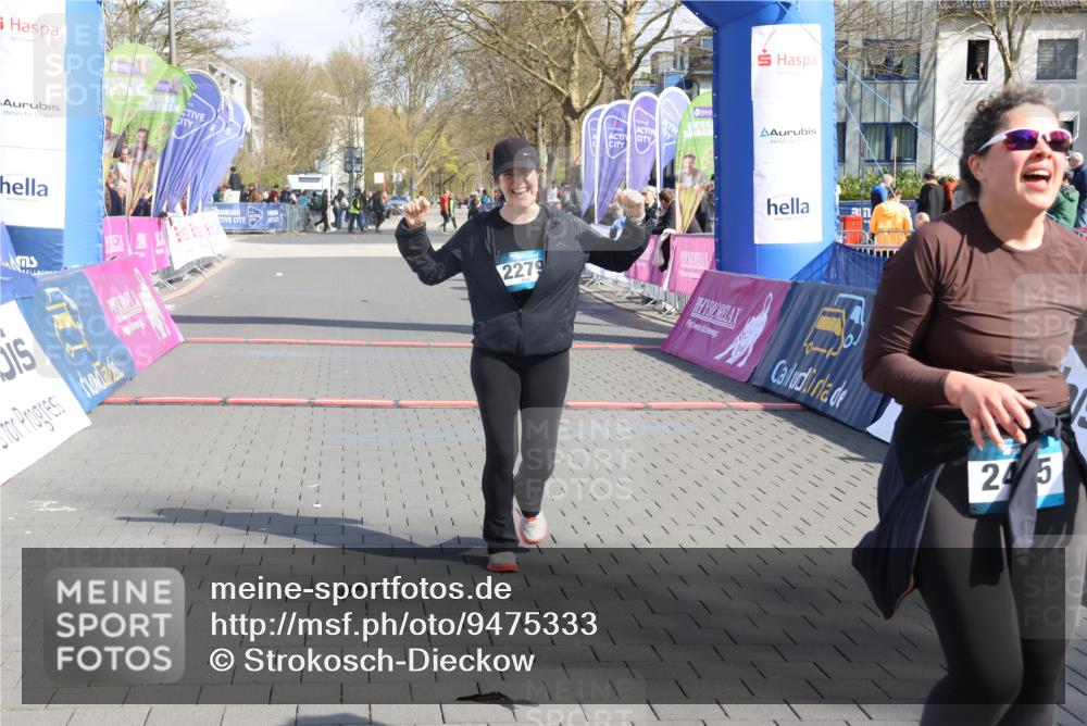 12.04.2026 - 45. Internationalen Wilhelmsburger Insellauf Strokosch-Dieckow http://msf.ph/oto/9475333 12.04.2026 11:31:43 Ziel 2475, 2279 meine-sportfotos.de