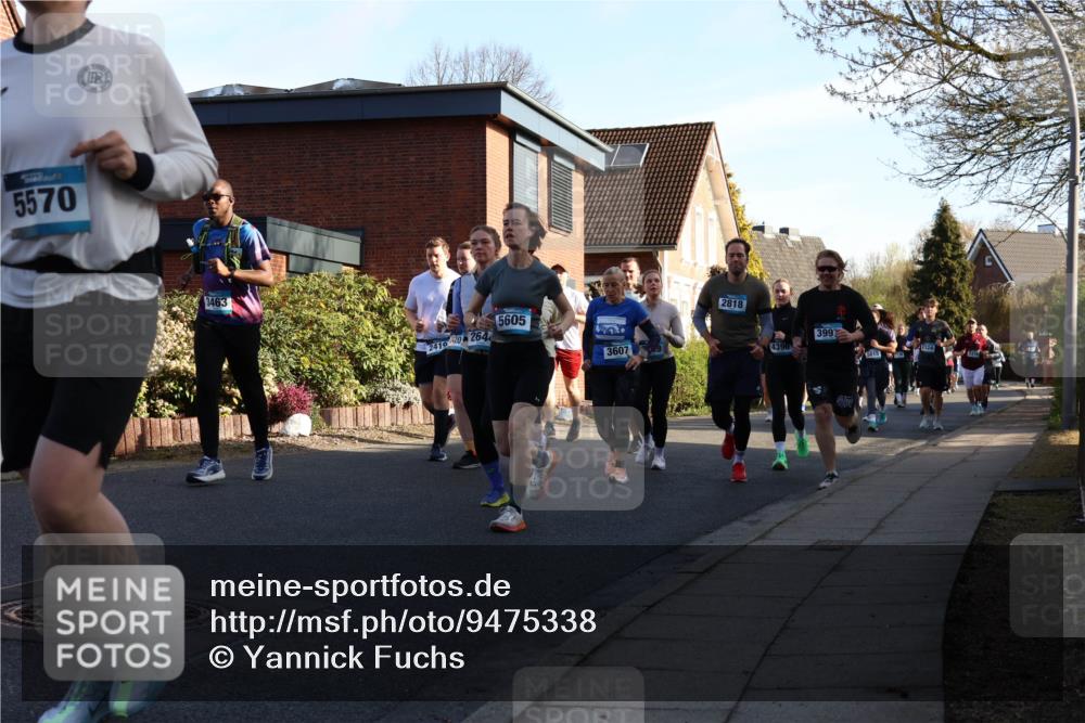 12.04.2026 - 45. Internationalen Wilhelmsburger Insellauf Yannick Fuchs http://msf.ph/oto/9475338 12.04.2026 09:01:33 Laufen 5570, 3463, 241020264, 5605, 3607, 2818, 3997, 4396, 2324, 5615 meine-sportfotos.de