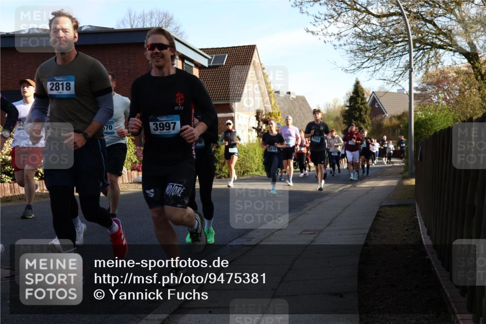 12.04.2026 - 45. Internationalen Wilhelmsburger Insellauf Yannick Fuchs http://msf.ph/oto/9475381 12.04.2026 09:01:35 Laufen 52, 2818, 570, 45, 3997, 5615, 2324 meine-sportfotos.de