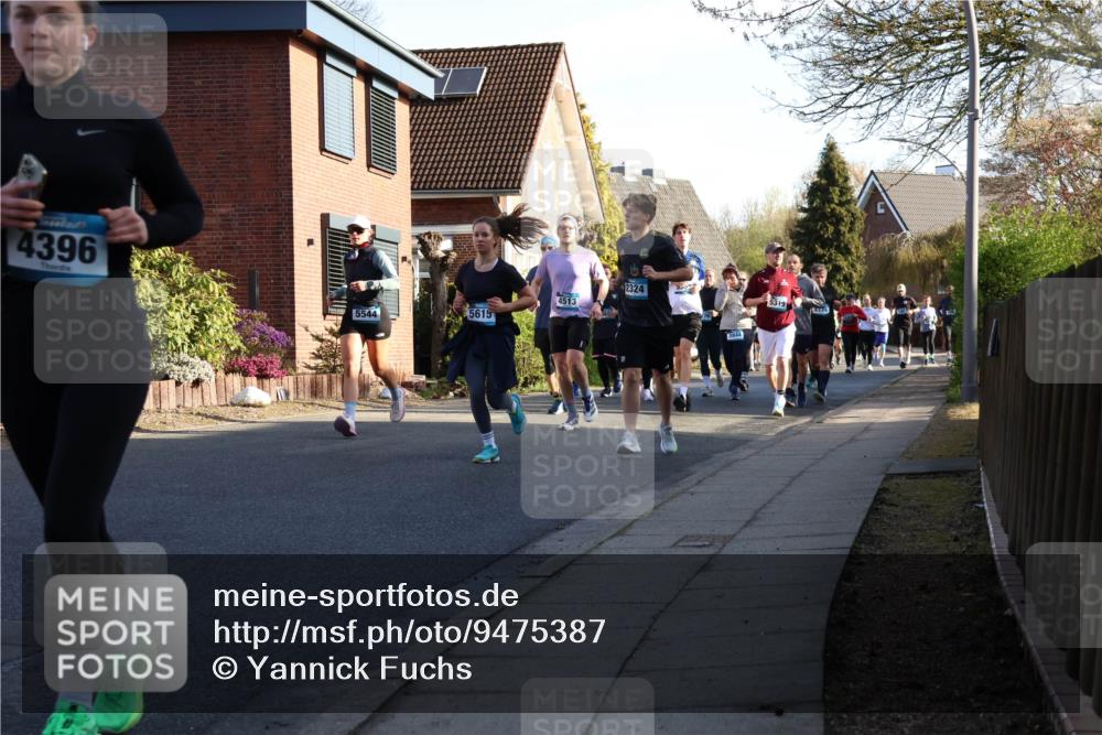 12.04.2026 - 45. Internationalen Wilhelmsburger Insellauf Yannick Fuchs http://msf.ph/oto/9475387 12.04.2026 09:01:36 Laufen 4396, 2324, 4513, 5319, 4334, 5544, 5615 meine-sportfotos.de