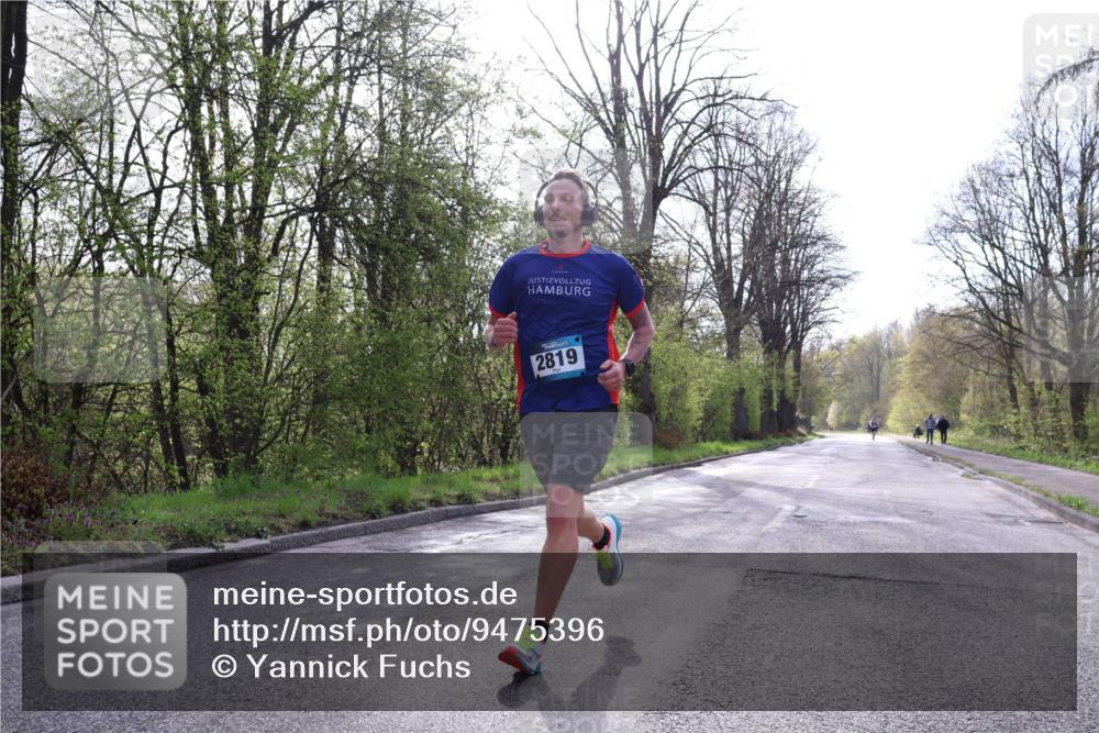 12.04.2026 - 45. Internationalen Wilhelmsburger Insellauf Yannick Fuchs http://msf.ph/oto/9475396 12.04.2026 10:08:32 Laufen 2819 meine-sportfotos.de