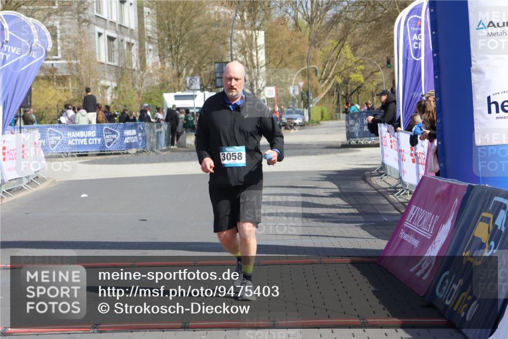 12.04.2026 - 45. Internationalen Wilhelmsburger Insellauf Strokosch-Dieckow http://msf.ph/oto/9475403 12.04.2026 11:31:58 Ziel 3058 meine-sportfotos.de
