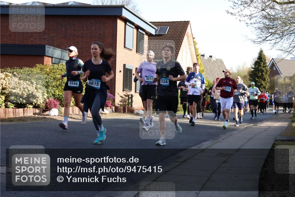 12.04.2026 - 45. Internationalen Wilhelmsburger Insellauf Yannick Fuchs http://msf.ph/oto/9475415 12.04.2026 09:01:38 Laufen 5615, 5544, 4513, 2324, 27, 5319, 471 meine-sportfotos.de