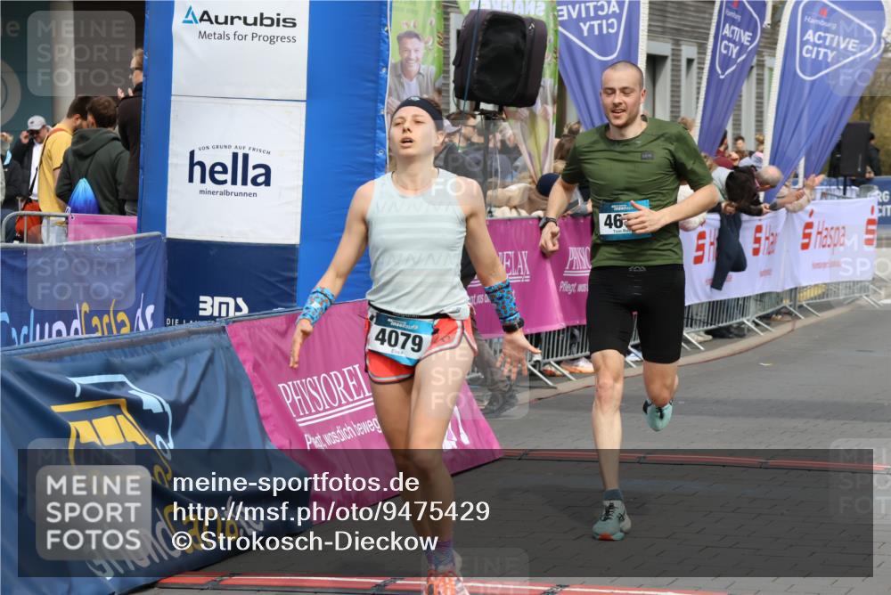 12.04.2026 - 45. Internationalen Wilhelmsburger Insellauf Strokosch-Dieckow http://msf.ph/oto/9475429 12.04.2026 12:55:39 Ziel 5087, 4079, 4678, 3177 meine-sportfotos.de