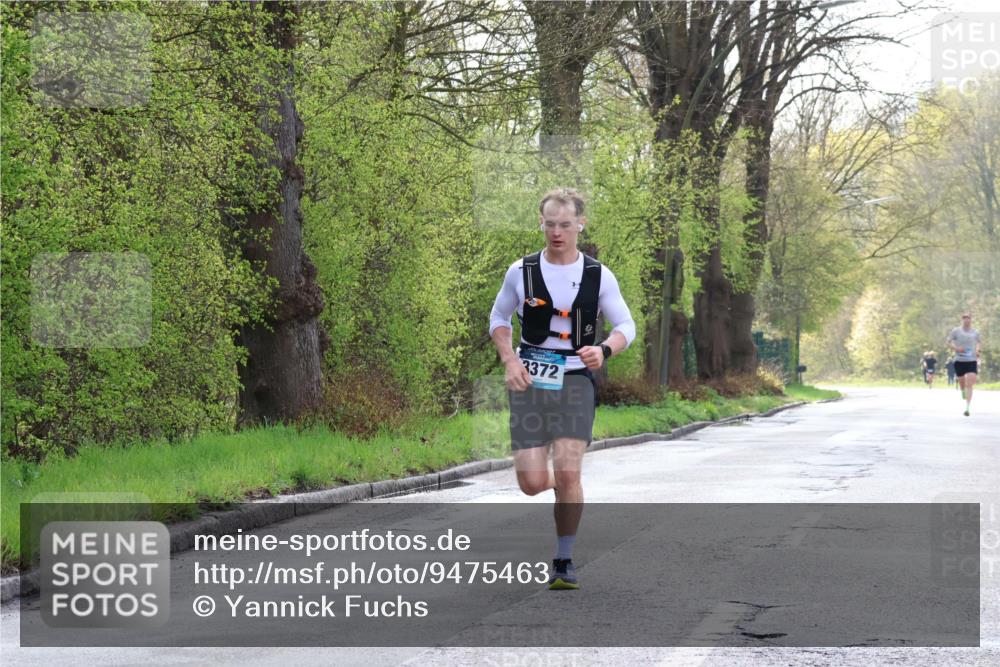 12.04.2026 - 45. Internationalen Wilhelmsburger Insellauf Yannick Fuchs http://msf.ph/oto/9475463 12.04.2026 10:08:44 Laufen 3372 meine-sportfotos.de