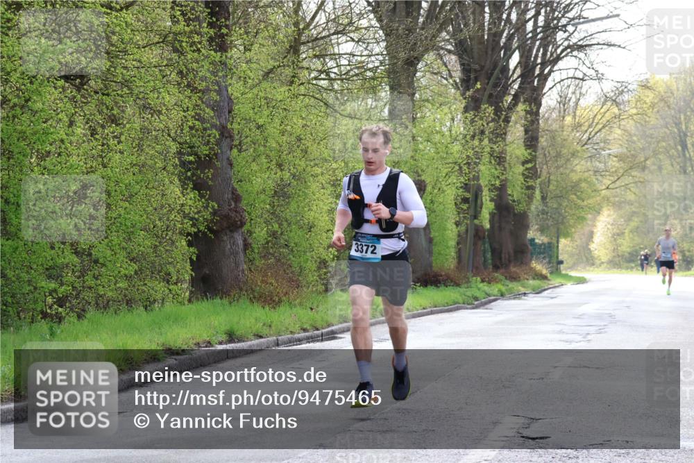 12.04.2026 - 45. Internationalen Wilhelmsburger Insellauf Yannick Fuchs http://msf.ph/oto/9475465 12.04.2026 10:08:44 Laufen 3372 meine-sportfotos.de