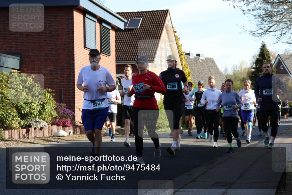 12.04.2026 - 45. Internationalen Wilhelmsburger Insellauf Yannick Fuchs http://msf.ph/oto/9475484 12.04.2026 09:01:47 Laufen 3239, 2368, 221, 225, 5741, 4500, 370, 3028, 4499, 4215, 29 meine-sportfotos.de