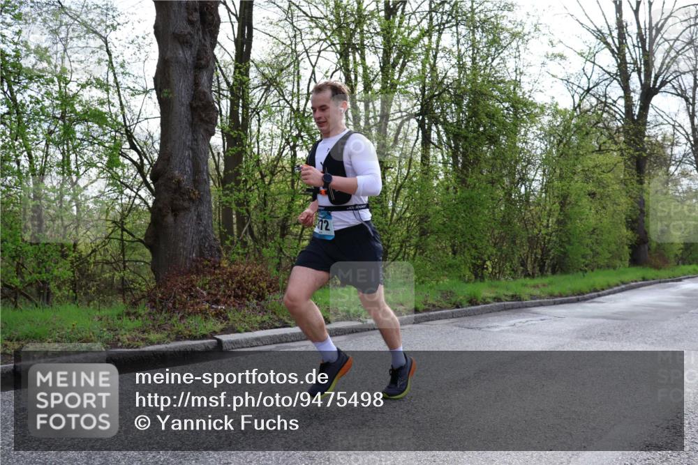 12.04.2026 - 45. Internationalen Wilhelmsburger Insellauf Yannick Fuchs http://msf.ph/oto/9475498 12.04.2026 10:08:46 Laufen 12 meine-sportfotos.de