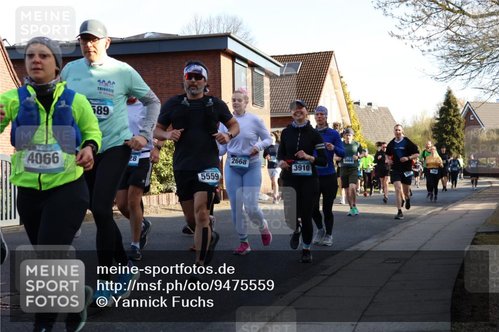 12.04.2026 - 45. Internationalen Wilhelmsburger Insellauf Yannick Fuchs http://msf.ph/oto/9475559 12.04.2026 09:01:54 Laufen 4066, 589, 5664, 28, 2668, 3910, 5559, 50 meine-sportfotos.de