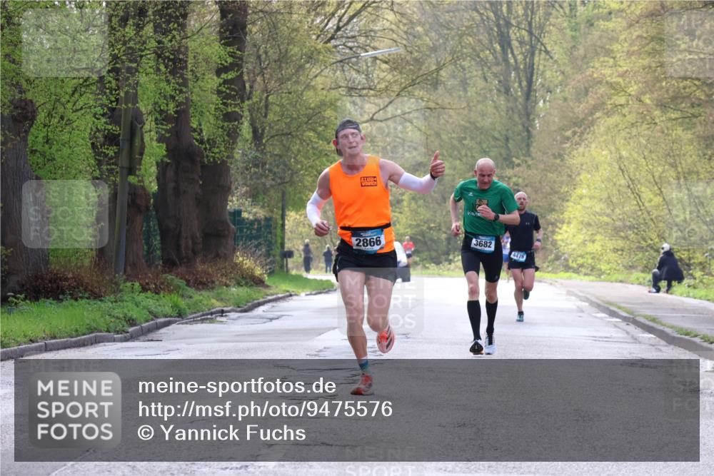 12.04.2026 - 45. Internationalen Wilhelmsburger Insellauf Yannick Fuchs http://msf.ph/oto/9475576 12.04.2026 10:09:07 Laufen 2866, 3682, 4475 meine-sportfotos.de