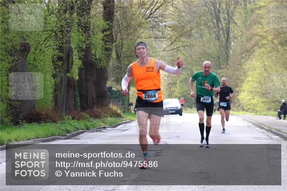 12.04.2026 - 45. Internationalen Wilhelmsburger Insellauf Yannick Fuchs http://msf.ph/oto/9475586 12.04.2026 10:09:08 Laufen 2866, 3682, 4475 meine-sportfotos.de