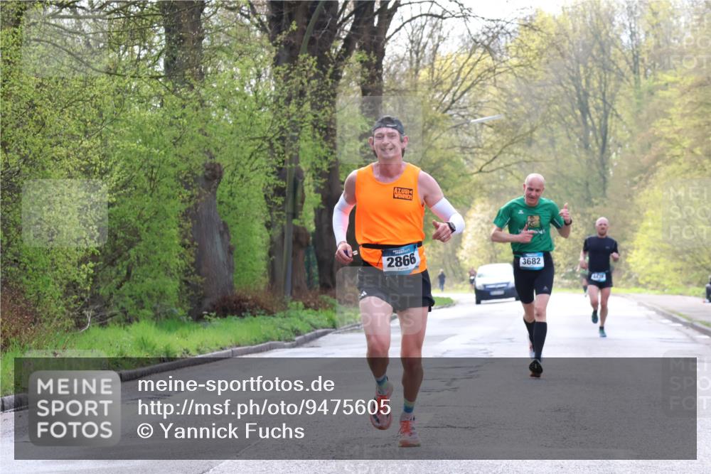 12.04.2026 - 45. Internationalen Wilhelmsburger Insellauf Yannick Fuchs http://msf.ph/oto/9475605 12.04.2026 10:09:09 Laufen 2866, 3682 meine-sportfotos.de