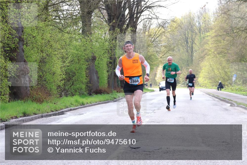 12.04.2026 - 45. Internationalen Wilhelmsburger Insellauf Yannick Fuchs http://msf.ph/oto/9475610 12.04.2026 10:09:09 Laufen 2866, 3682, 4475 meine-sportfotos.de