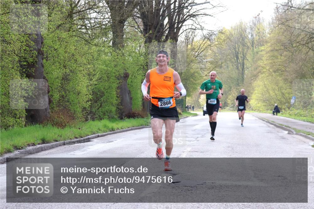 12.04.2026 - 45. Internationalen Wilhelmsburger Insellauf Yannick Fuchs http://msf.ph/oto/9475616 12.04.2026 10:09:09 Laufen 2866, 3682, 4475 meine-sportfotos.de