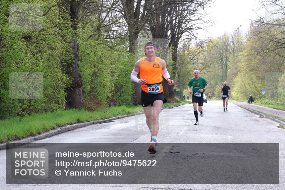 12.04.2026 - 45. Internationalen Wilhelmsburger Insellauf Yannick Fuchs http://msf.ph/oto/9475622 12.04.2026 10:09:10 Laufen 2866, 3682, 4475 meine-sportfotos.de