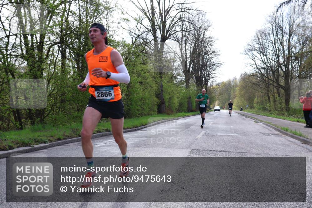 12.04.2026 - 45. Internationalen Wilhelmsburger Insellauf Yannick Fuchs http://msf.ph/oto/9475643 12.04.2026 10:09:11 Laufen 2866 meine-sportfotos.de
