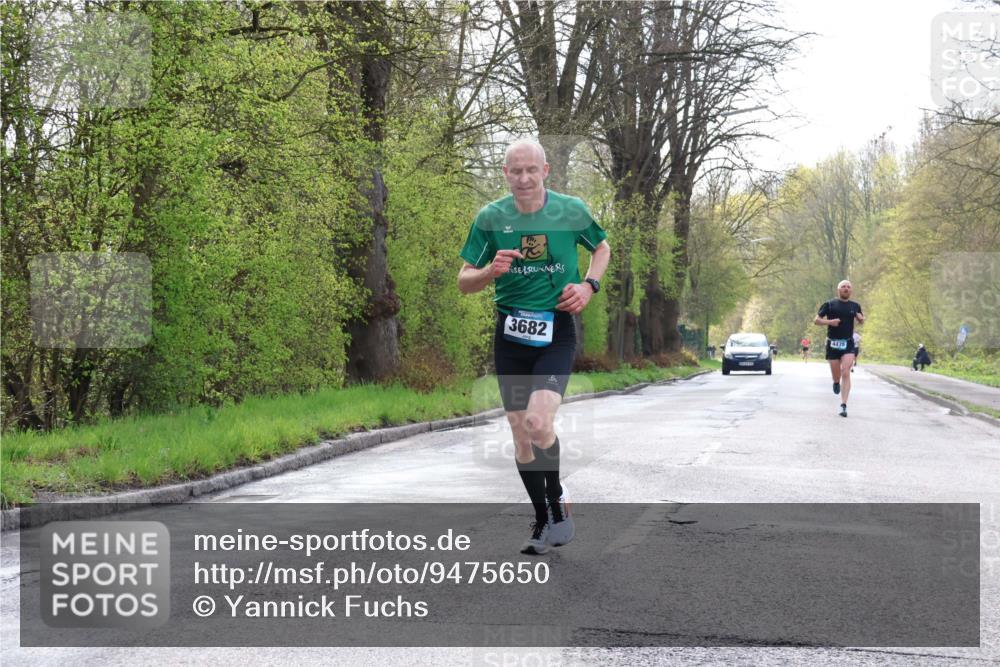 12.04.2026 - 45. Internationalen Wilhelmsburger Insellauf Yannick Fuchs http://msf.ph/oto/9475650 12.04.2026 10:09:13 Laufen 3682, 4475 meine-sportfotos.de
