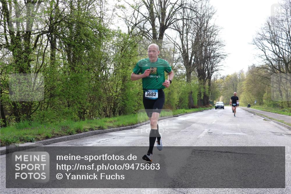 12.04.2026 - 45. Internationalen Wilhelmsburger Insellauf Yannick Fuchs http://msf.ph/oto/9475663 12.04.2026 10:09:13 Laufen 3682 meine-sportfotos.de