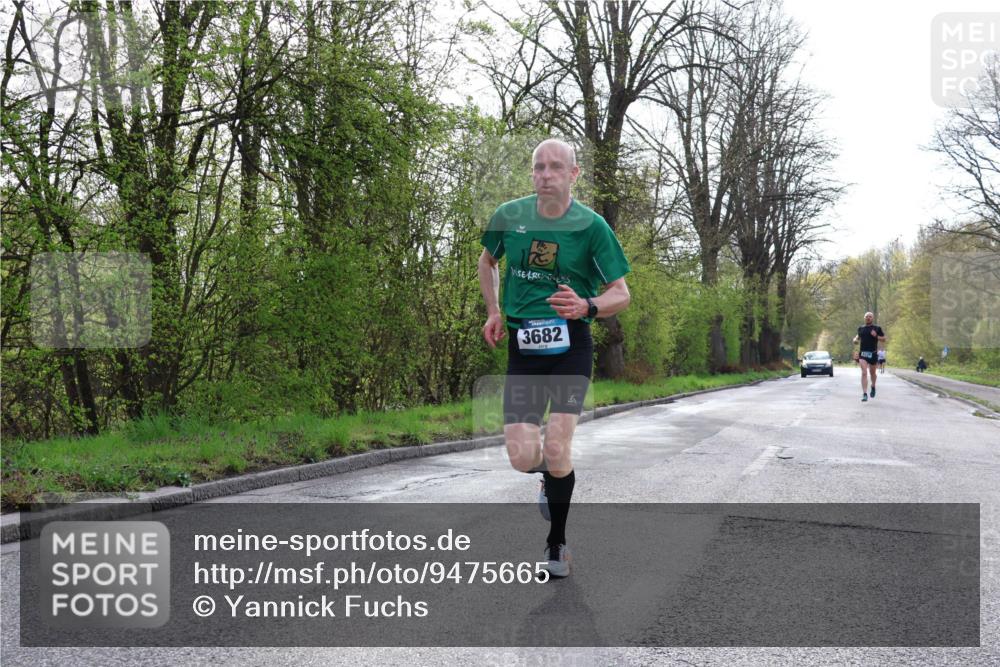 12.04.2026 - 45. Internationalen Wilhelmsburger Insellauf Yannick Fuchs http://msf.ph/oto/9475665 12.04.2026 10:09:14 Laufen 3682 meine-sportfotos.de