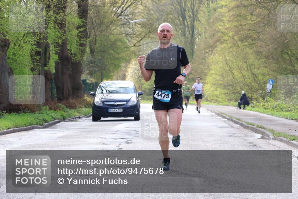 12.04.2026 - 45. Internationalen Wilhelmsburger Insellauf Yannick Fuchs http://msf.ph/oto/9475678 12.04.2026 10:09:15 Laufen 890, 4475 meine-sportfotos.de