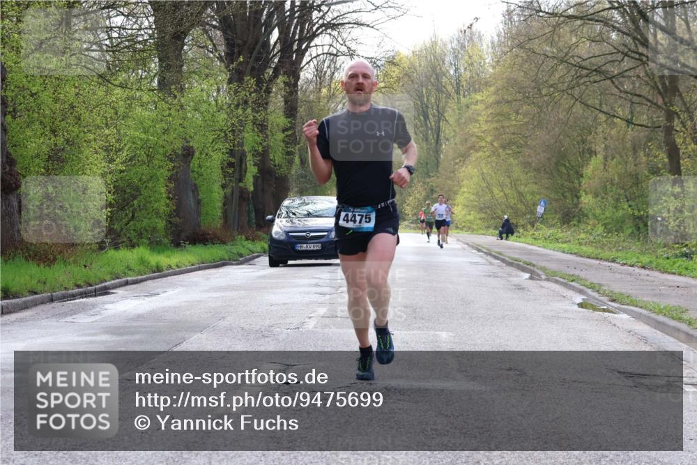 12.04.2026 - 45. Internationalen Wilhelmsburger Insellauf Yannick Fuchs http://msf.ph/oto/9475699 12.04.2026 10:09:17 Laufen 890, 4475 meine-sportfotos.de