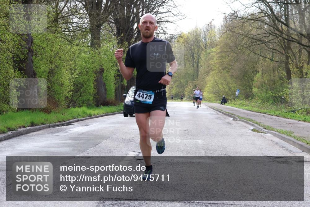 12.04.2026 - 45. Internationalen Wilhelmsburger Insellauf Yannick Fuchs http://msf.ph/oto/9475711 12.04.2026 10:09:17 Laufen 4475 meine-sportfotos.de