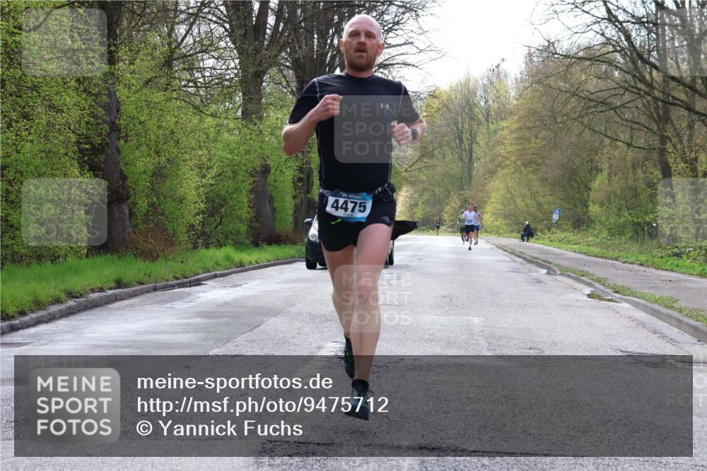 12.04.2026 - 45. Internationalen Wilhelmsburger Insellauf Yannick Fuchs http://msf.ph/oto/9475712 12.04.2026 10:09:17 Laufen 4475 meine-sportfotos.de