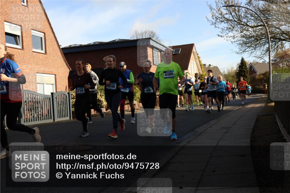 12.04.2026 - 45. Internationalen Wilhelmsburger Insellauf Yannick Fuchs http://msf.ph/oto/9475728 12.04.2026 09:02:14 Laufen 8, 4246, 3716, 2040, 4484, 4486, 2665, 2225, 5700 meine-sportfotos.de