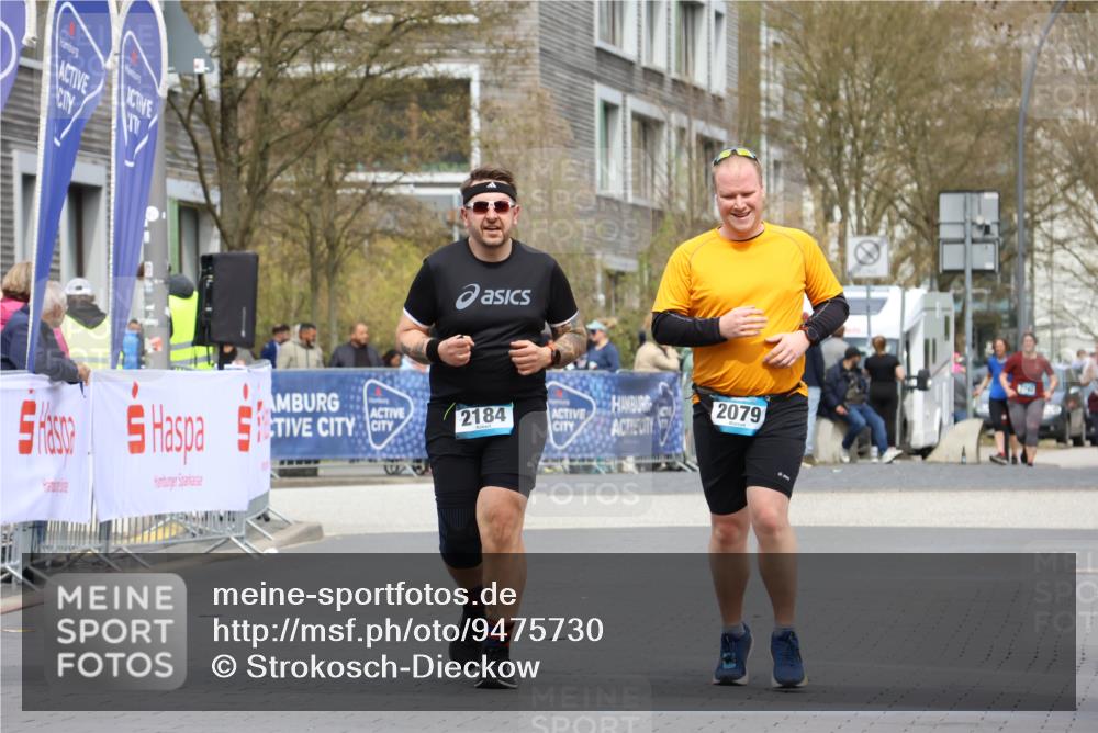 12.04.2026 - 45. Internationalen Wilhelmsburger Insellauf Strokosch-Dieckow http://msf.ph/oto/9475730 12.04.2026 13:32:11 Ziel 2184, 2079 meine-sportfotos.de