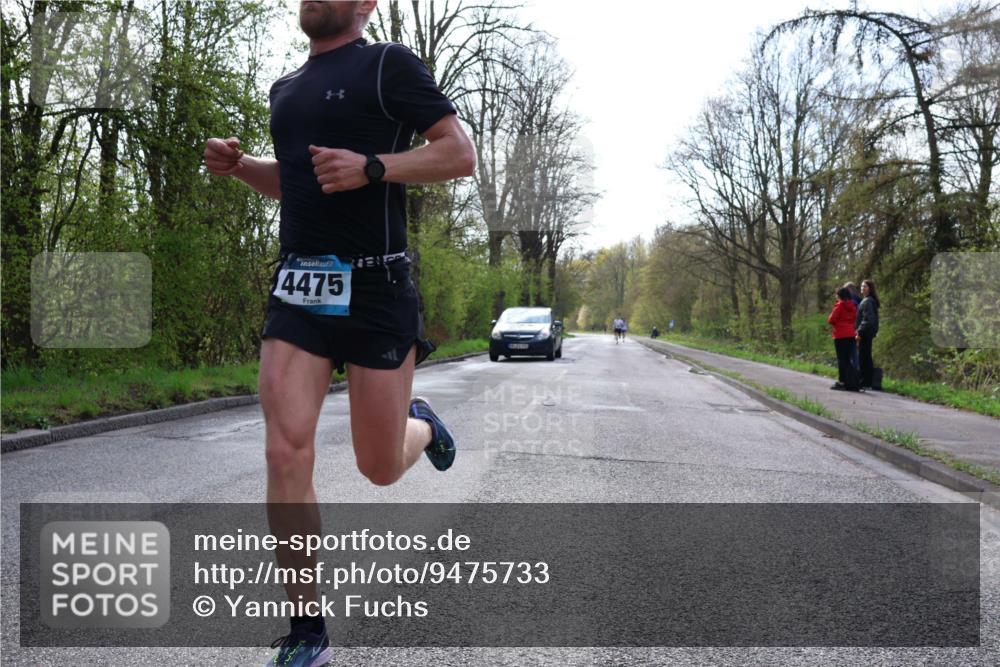 12.04.2026 - 45. Internationalen Wilhelmsburger Insellauf Yannick Fuchs http://msf.ph/oto/9475733 12.04.2026 10:09:18 Laufen 4475, 715 meine-sportfotos.de