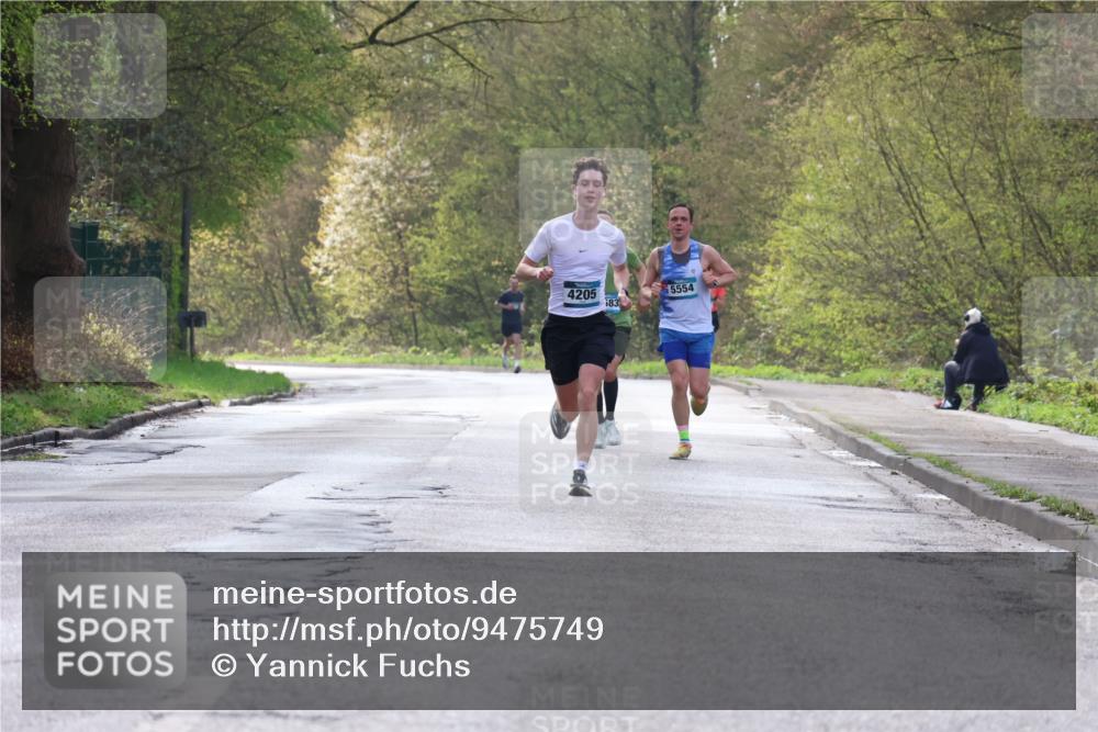 12.04.2026 - 45. Internationalen Wilhelmsburger Insellauf Yannick Fuchs http://msf.ph/oto/9475749 12.04.2026 10:09:22 Laufen 4205, 5554, 183 meine-sportfotos.de