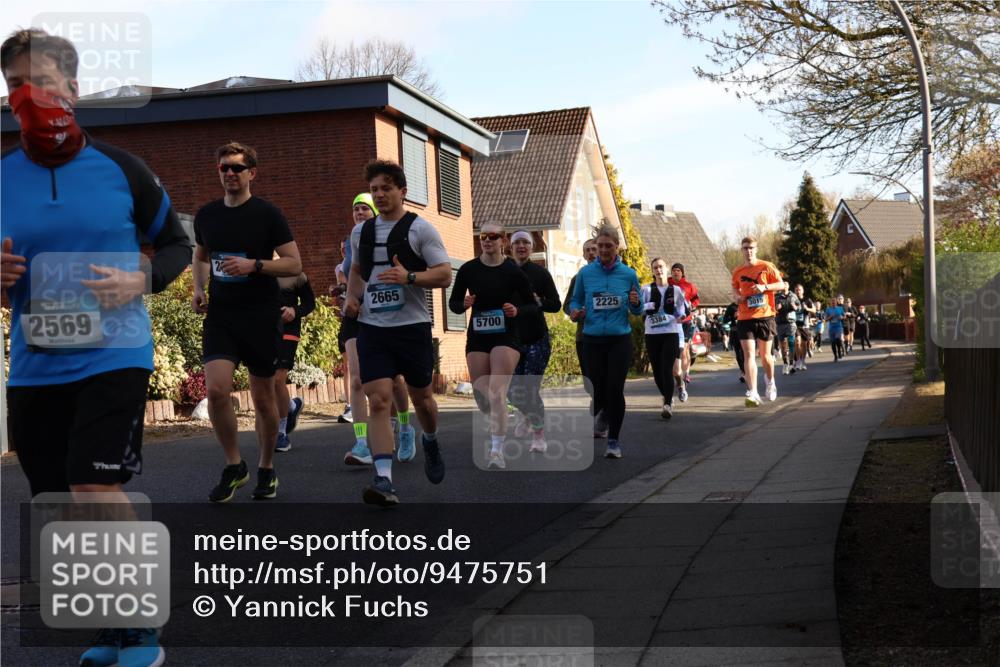 12.04.2026 - 45. Internationalen Wilhelmsburger Insellauf Yannick Fuchs http://msf.ph/oto/9475751 12.04.2026 09:02:16 Laufen 2569, 2665, 5700, 2225, 3384, 3015 meine-sportfotos.de