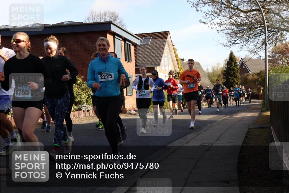 12.04.2026 - 45. Internationalen Wilhelmsburger Insellauf Yannick Fuchs http://msf.ph/oto/9475780 12.04.2026 09:02:18 Laufen 5700, 2225, 3517, 40, 3015, 3384 meine-sportfotos.de